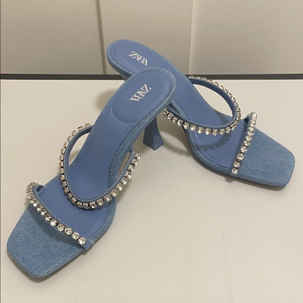 ZARA Light Blue Denim Rhinestone Heeled Sandals EU 35